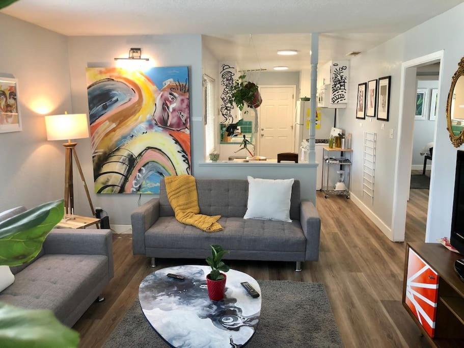 הוילה סקרמנטו Smart Eclectic Art House Near Uc Davis Med Center מראה חיצוני תמונה