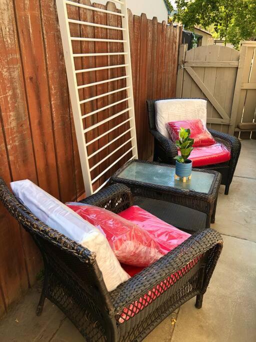 הוילה סקרמנטו Smart Eclectic Art House Near Uc Davis Med Center מראה חיצוני תמונה