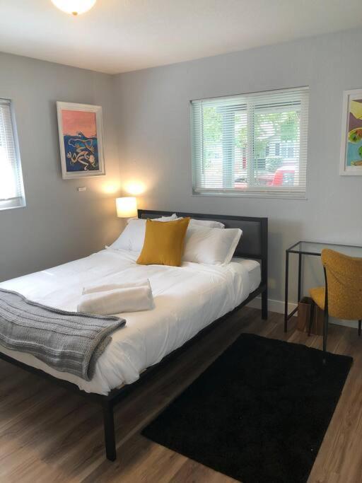 הוילה סקרמנטו Smart Eclectic Art House Near Uc Davis Med Center מראה חיצוני תמונה
